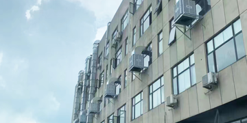 為何企業(yè)車間都安裝節(jié)能工業(yè)環(huán)保空調(diào)降溫通風(fēng)，不用傳統(tǒng)空調(diào)呢？